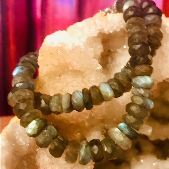Labradorite bracelet! - Picture 2 of 3